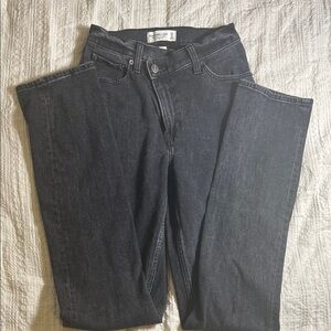 Abercrombie & Fitch Women's The 90s slim straight ultra High Rise Jeans - Black